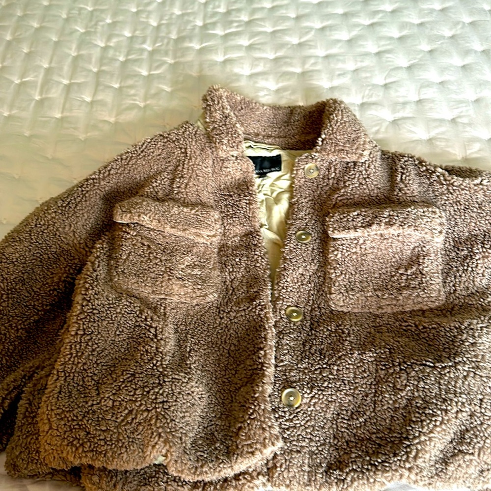 Cozy, cuddly and stylish Fall jacket. Banana Republic size XXL